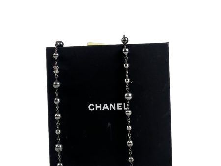 Chanel Silvertone Faux Pearl CC Necklace Fashion