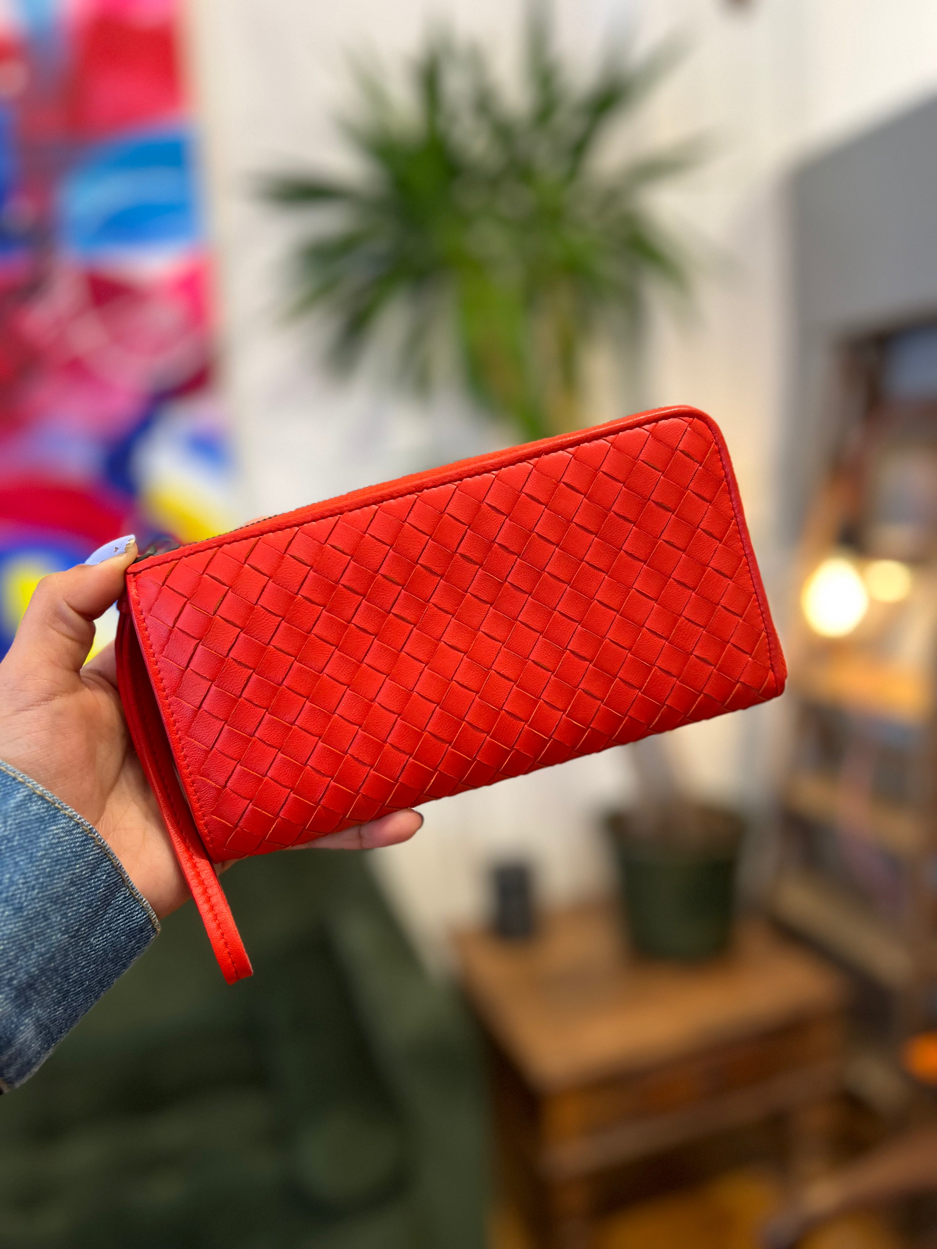 Bottega Coral Red Intrecciato Leather Zip Wallet Online