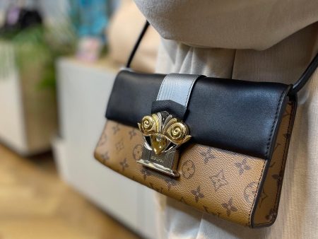 Louis Vuitton Reverse Monogram Canvas & Black Calfskin Leather  Column Clutch  Online Hot Sale