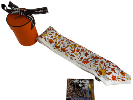 Hermès Orange & cream Printed Silk Twilly Scarf Online Hot Sale